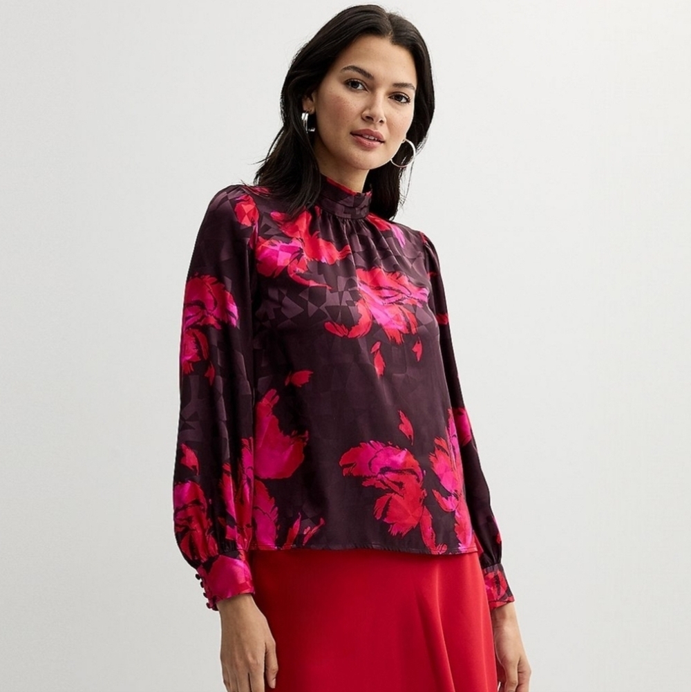 Nine West Burgundy Blouse with Pink Floral Print Size Small